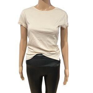 Perfect layering tshirt 🍁😍